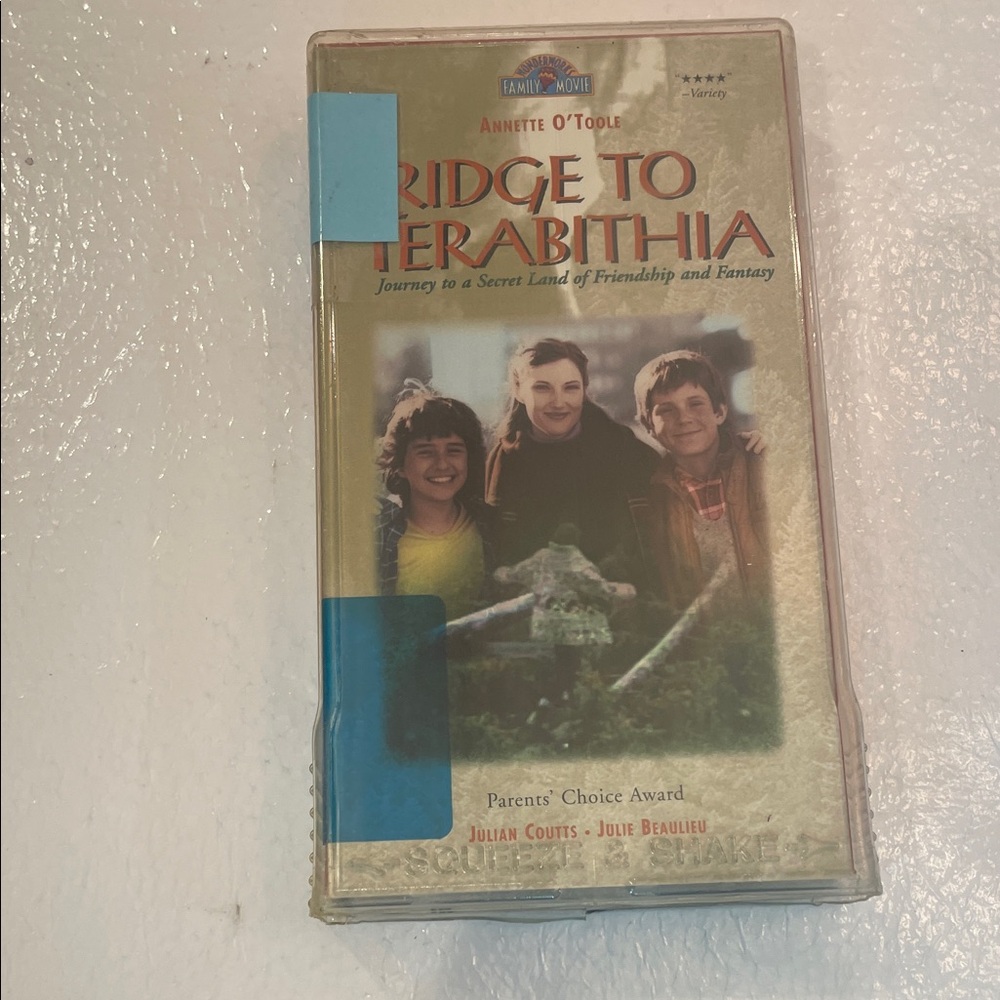 Bridge to Terabithia VHS video Movie parents choice award vintage 1985